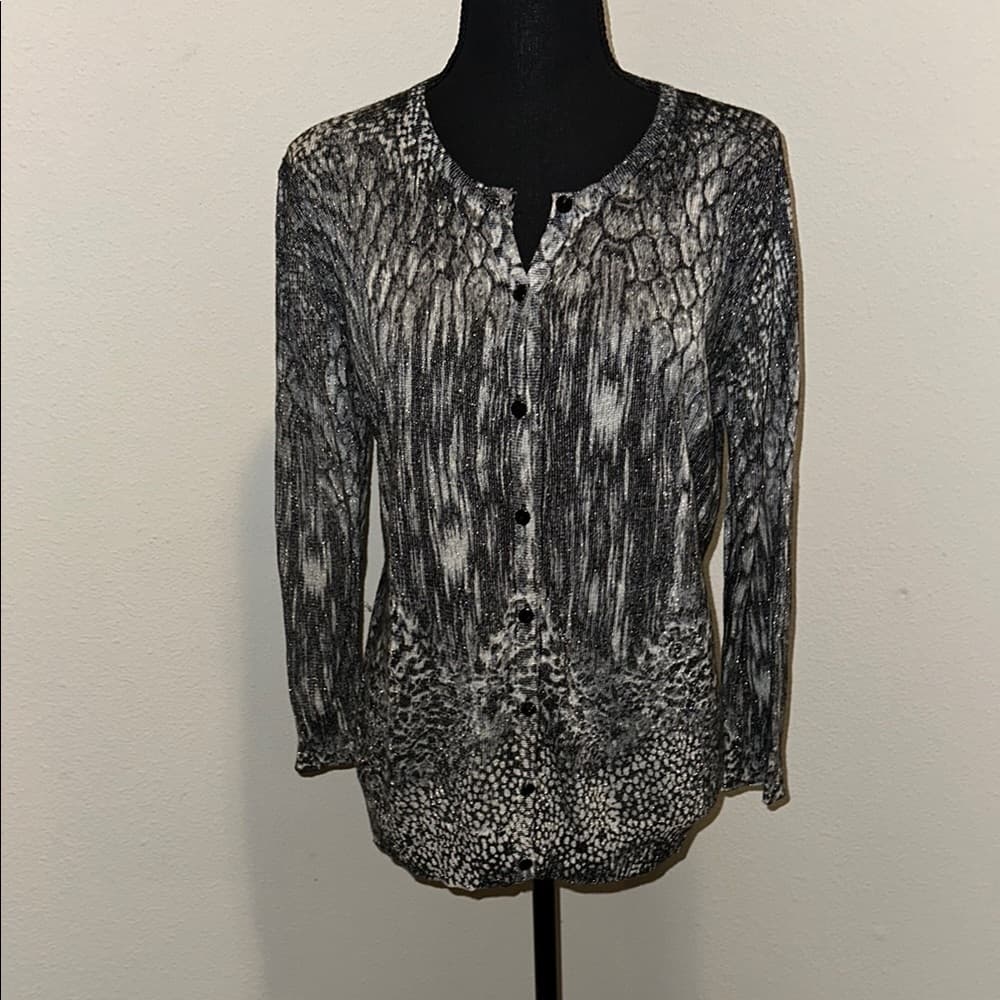 -Joseph A Black and White Buttoned Cardigan